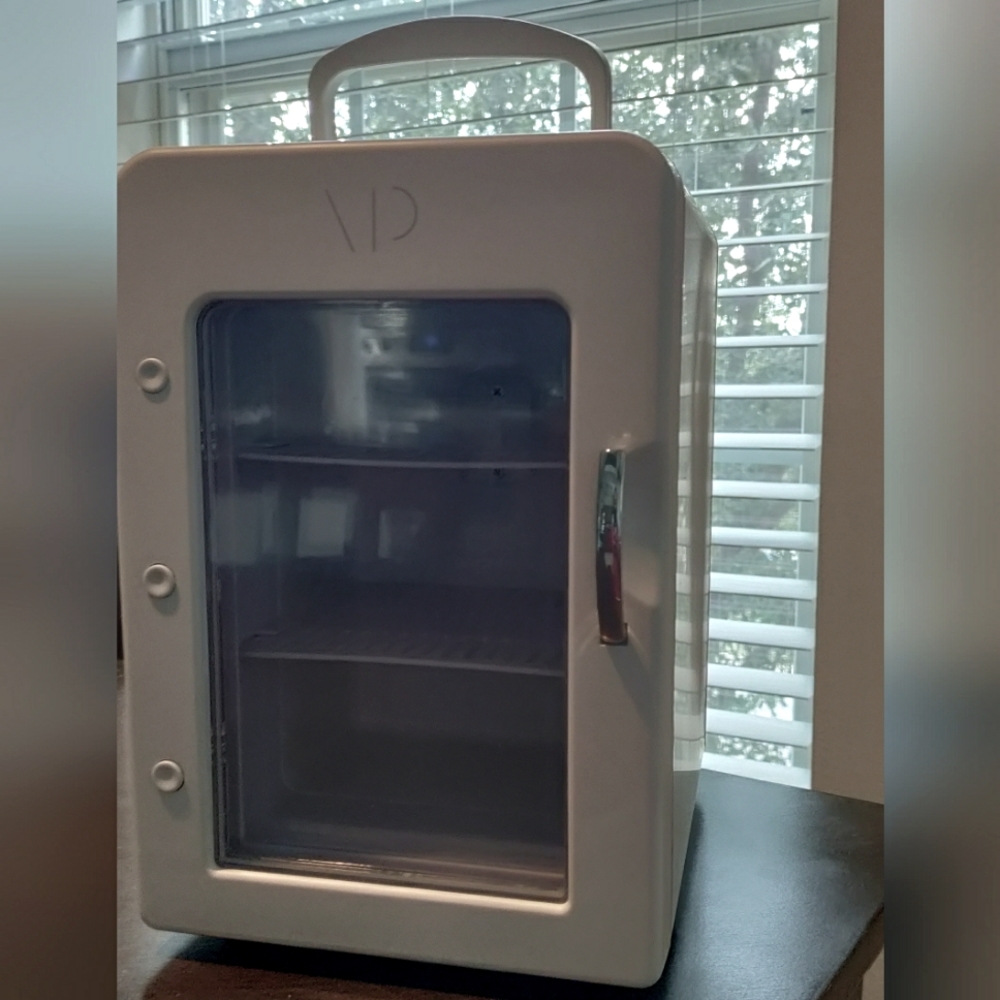 Vanity Planet Beauty Fridge